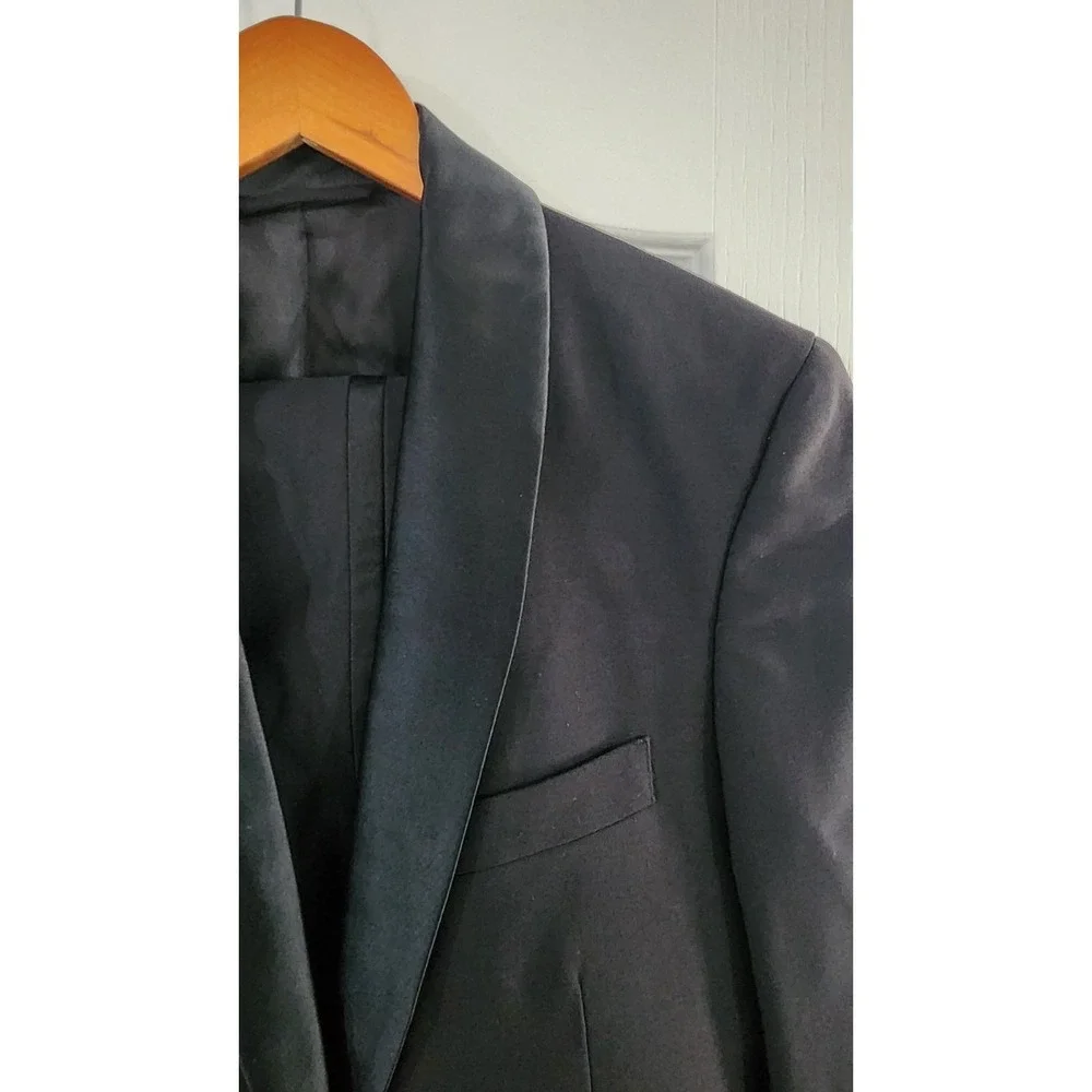 $695 The Black Tux Men's Black Shawl Collar One Button Tuxedo Size 38